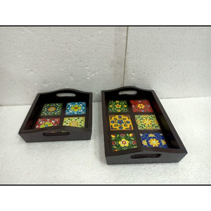 Plateaux de service carrés en bois faits à la main, lot de 2 (Art Déco) - Résistants à la chaleur, multifonctionnels, pour mariages et occasions Diwali - Product Image 2
