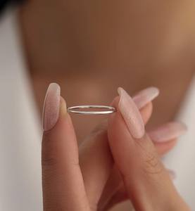Bague Midi Super Fine en Argent Sterling, Bijou Minimaliste, Bague Empilable - Product Image 3