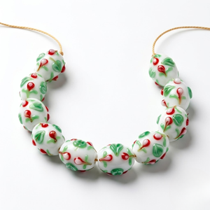 Cuentas de Vidrio Hechas a Mano con Técnica de Lampwork |   Cuentas Sueltas de Vidrio Artesanal Ovaladas Blancas de 15x20 mm para la Fabricación de Joyas y Accesorios de Manualidades - Product Image 1