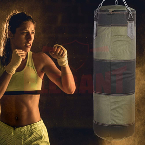 Saco de boxeo de cuero PU mate, largo, vacío, de alta resistencia, con cadena de suspensión reforzada y anclaje de estabilidad inferior, precio mayorista - Product Image 5