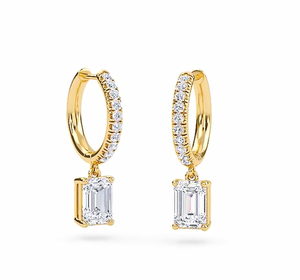 Sofisticados pendientes de aro con diamantes de corte esmeralda en oro macizo con gemas radiantes cultivadas en laboratorio para un uso diario y en fiestas con elegancia. - Product Image 1