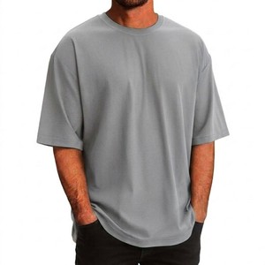 เสื้อยืดโอเวอร์ไซส์สีเทาสำหรับผู้ชาย ตัดเย็บตามสั่ง ผ้าฝ้ายนุ่ม สวมใส่สบาย ทรงหลวม ไหล่ตก สไตล์ลำลองแนวสตรีท เสื้อยืดเปล่าสำหรับใส่ในฤดูร้อน - Product Image 1
