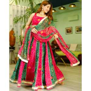 Ensemble Lehenga Choli Lilah Rani Kalidaar taille XS en chiffon pur avec impression numérique pour les occasions de mariage - Product Image 1