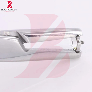 Pinzas de Alta Calidad Antideslizantes para Perforaciones de Nariz, Oreja y Labio, Hechas a Medida, con Punta de Precisión, Resistentes al Óxido, Diseño Moderno y Personalizado - Product Image 5