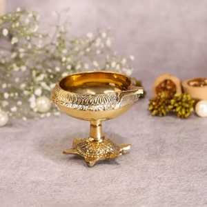 Quemador de incienso Bakhoor de metal dorado, quemador de incienso árabe Oud, soporte decorativo para incienso, quemador de fragancia de lujo para el hogar - Product Image 1