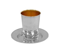 Coupe Kiddoush Classique Plaqué Argent avec Plateau Intérieur Plaqué Or – Art Moderne, Unique, Écologique, Durable, Personnalisable, Juif
