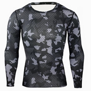 Camiseta de Compresión Transpirable con Estampado Digital de Marca Privada (Spandex/Poliéster) para Entrenamiento Físico y Surf - Product Image 4