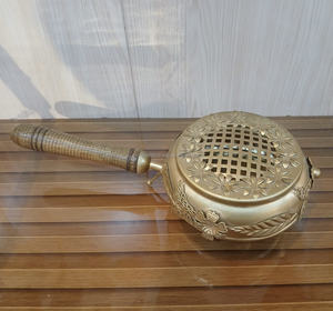 Brûleur d'encens Bakhoor religieux en laiton couleur or fait à la main parfum d'intérieur de haute qualité - Product Image 5