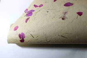 Papier recyclé ivoire 80 g/m² 100 % fibre Lokta non couché à surface ondulée irrégulière pour cadre photo compatible sérigraphie - Product Image 3