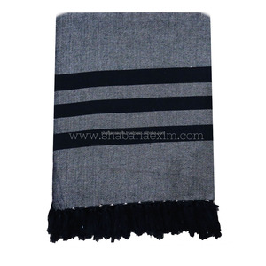 Sustainable Handwoven <b>Bed</b> Maroon <b>Throw</b> Blanket Striped Cotton with Fringes <b>for</b> Decorative Use Wholesale Woven <b>Throw</b> Blanket - Product Image 6