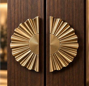 Poignée de porte Sunburst Fan, finition or antique, poignée de meuble demi-lune cannelée, quincaillerie décorative pour intérieurs de luxe - Product Image 4