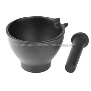 Mortero y Maja de Hierro Fundido Ecológico de Alta Calidad, Diseño Tradicional para Moler Especias - Product Image 1