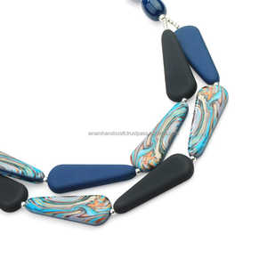 Dernier luxe personnalisé fabriqué à la main de la meilleure qualité de haute poli bel Angle collier de perles de résine de mode pour les femmes de l'Inde. - Product Image 3