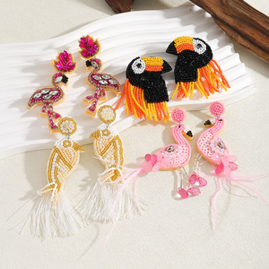 Venta al por mayor de joyería bohemia hecha a mano con cuentas de arroz, diseño de flamenco y loro, borla, pájaro creativo y adorable, elegante color rosa, de MULTI CRAFT - Product Image 2