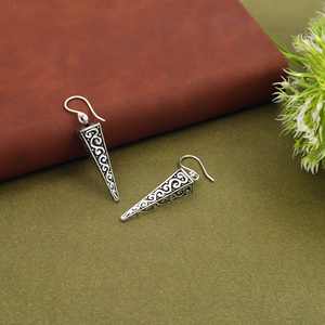 Pendientes Colgantes Geométricos Triangulares para Mujer, Chapados en Oro y Plata, Joyería de Moda, Pendientes Minimalistas, Diseño Personalizado OEM - Product Image 5