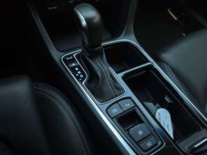 Voiture d'occasion blanche Hyundai Sonata Hybrid berline 2018, voiture coréenne d'occasion, siège électrique, sièges ventilés et chauffants, toutes options - Product Image 4