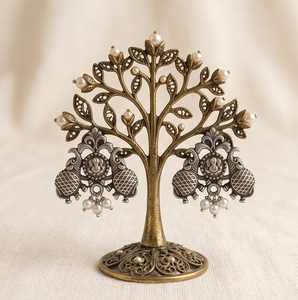 DIVYORO <b>SILVER</b> ETHNIC STUDS - Product Image 1