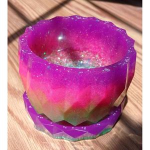 Designer Luxury Resin <b>Vase</b> for Elegant Living Spaces - Product Image 2