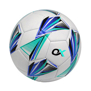 Ballon de football de taille 5 en PVC/PU personnalisé avec logo Oxva Industries pour cadeau promotionnel - Product Image 2