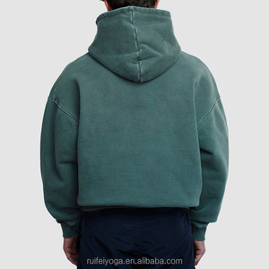 Sweat-shirt personnalisé avec logo frontal, style streetwear, en molleton 360 g/m², 100 % coton, imperméable, respirant, écologique, coupe classique, avec poche - Product Image 4