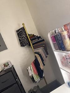 Espositore Moderno a Spirale per Sciarpe, Stand in Metallo per <span class=keywords><strong>Abbigliamento</strong></span> per Boutique e Mercati di Artigianato - Product Image 3