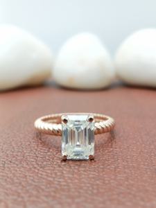 Anillo de Compromiso y Boda D'VINS JEWELS con Forma de Esmeralda, Corte Brillante, Cultivado en Laboratorio, Color D, Blanco, Chapado en Oro Rosa - Product Image 2