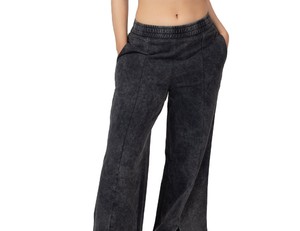Jeans Mom Fit pour femmes, taille haute, coupe décontractée, en denim extensible de coton, pantalon décontracté à jambe fuselée, vêtements streetwear pour le quotidien - Product Image 3