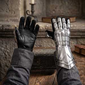 Guantes de Acero Góticos Hechos a Mano, Armadura Medieval de Caballero, Guantes Plateados de Acero Inoxidable para Cosplay y Protección - Product Image 4
