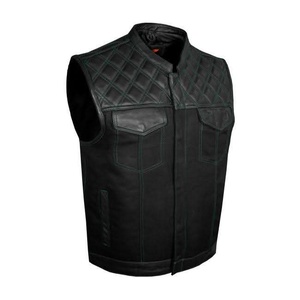 Veste sans manches en cuir de haute qualité, très élégante et stylée - Product Image 4