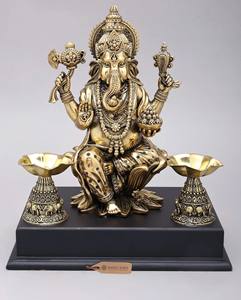 Estatua de Ganesha de 13 Pulgadas en Latón sobre Base de Madera, Estilo Art Deco, Pop Art, Religiosa, Ecológica, Hecha a Mano, Regalo para Diwali - Product Image 1