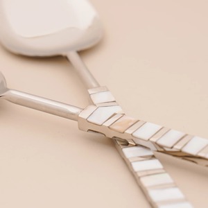 Elegante Juego de Cubiertos de Metal con Asa Incrustada, Acabado de Alto Brillo, Apto para Lavavajillas, Cubertería para Bodas - Product Image 2