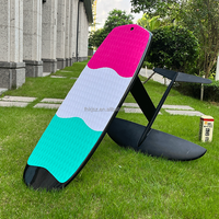 Planche à voile en fibre de carbone pour le surf