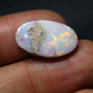 Opale naturelle australienne de 8 carats, opale de Coober Pedy, pierre précieuse en vrac, opale rouge feu, faite à la main pour la fabrication de bijoux - Product Image 1