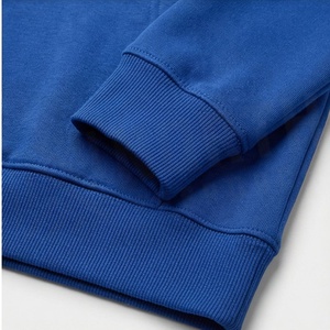 Sweat à capuche élégant pour femme, pull à manches longues avec cordon de serrage, poche kangourou, design décontracté et confortable pour les activités de plein air - Product Image 6