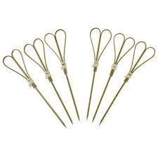 BEST SELLER Biodegradable 12cm Bamboo Skewers Natural Fruit Sticks Cocktail Picks for Catering & Bar Supplies - Product Image 3