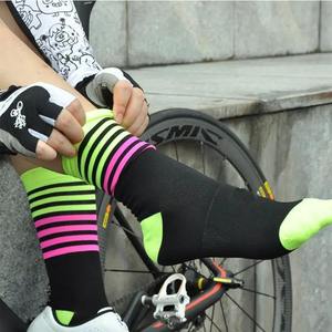 Calcetines de Ciclismo Personalizados con Diseño Propio, Calcetines con Logotipo Personalizado, Calcetines Deportivos de Algodón para Hombre, para Ciclismo y Running - Product Image 3