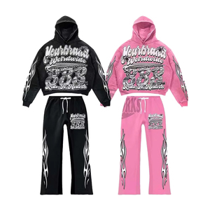 Conjunto Deportivo de Dos Piezas con Pantalones Jogger y Sudadera con Capucha, Estampado Personalizado en Serigrafía, Estilo Urbano Unisex, Tallas Grandes - Product Image 1