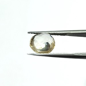 พลอยแซฟไฟร์สีเหลืองทรงรีธรรมชาติ 5.04 กะรัต จากศรีลังกา สำหรับทำเครื่องประดับและแหวน YSOIN-137 - Product Image 5