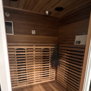 Sauna Infrarroja de Lujo para 2 Personas — Nueva — Interior/Exterior - Product Image 2