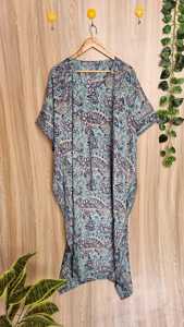 Robe Kaftan en Soie Imprimée Florale Grande Taille pour Femme, Coupe Ample Longue, Style Bohème Décontracté, Cache-Maillot de Plage, Col en V, Manches Courtes, à Pompons - Product Image 5
