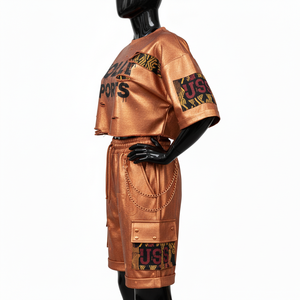 Ensemble court en molleton polyester-spandex pour femme, couleur cuivre métallisé, avec panneaux à motifs et logo personnalisé, 100 % coton (haut court et short) - Product Image 3