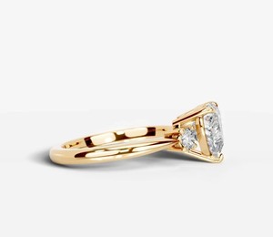 Anillo de Moissanita con Engaste de Garras en Forma de Corazón de 9mm, Plata de Ley 925 Bañada en Oro Amarillo, Anillo de Compromiso, Boda, Novia, Promesa de Lujo - Product Image 2