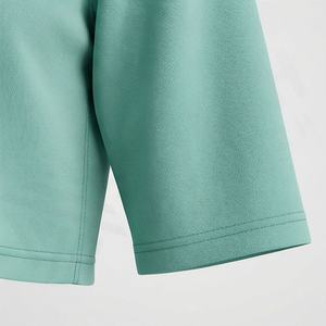 เสื้อครอปท็อปผู้หญิงสำหรับฤดูร้อน เนื้อผ้าซาตินโพลีเอสเตอร์ น้ำหนักเบา เป็นมิตรกับสิ่งแวดล้อม คอกลม ผลิตจากโรงงานโดยตรง ดีไซน์ทันสมัย สีสันปรับแต่งได้ - Product Image 6