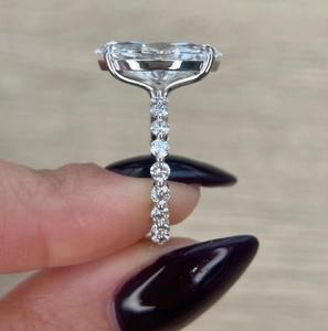 Bague de fiançailles et de mariage en diamant de laboratoire taille brillant de qualité supérieure, collection Trilogie, en argent/or, bijoux de luxe certifiés IGI - Product Image 6