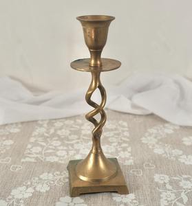Vintage Casted <b>Taper</b> <b>Candle</b> <b>Holder</b> Antique Metal Spiral Stem Candlestick Stand For Middle East Wedding Home Decor & Gifting Use - Product Image 2