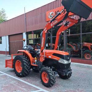 Tracteur agricole compact Kubota L2501 4x4 avec chargeur frontal, tondeuse autoportée, tracteur utilitaire agricole pour champ et verger - Product Image 3