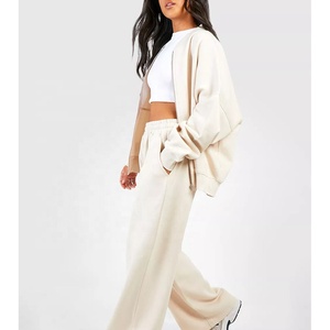 Ensemble de survêtement 2 pièces décontracté en coton pour femme, coupe ample oversize, en tissu éponge anti-boulochage, personnalisable avec logo, pour la vente en gros - Product Image 4