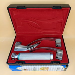 Laringoscopio Macintosh de Fibra Óptica, Juego de 3 Hojas 2-3-4, Mango para Adultos, Calidad Premium, Empaquetado en Blíster, CE Clase I ISO 13485 - Product Image 1