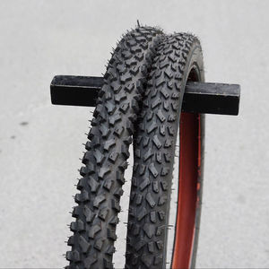 Neumático de Bicicleta con Patrón de Bloques KB102, Caucho Natural Duradero para Bicicletas de Montaña y de Ciudad, Mercado Global - Product Image 1