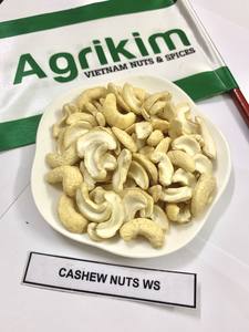 Nueces de Anacardo Enteras Blancas Crudas KPRO, Binh Phuoc, Vietnam - Humedad Máxima 5%, Grado WW240/320/180, Empaquetado en Bolsas al Vacío y Caja de Estaño, Confiable - Product Image 3